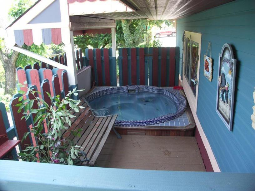 Robin'S Nest Bed & Breakfast San Andreas Buitenkant foto