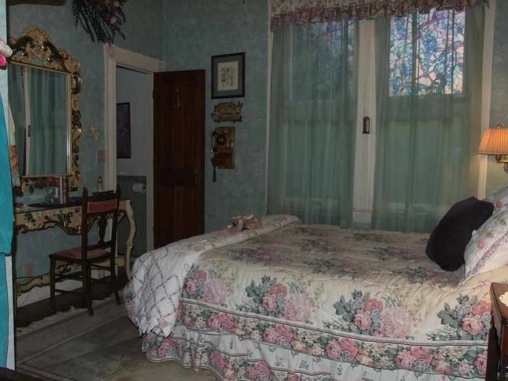 Robin'S Nest Bed & Breakfast San Andreas Buitenkant foto