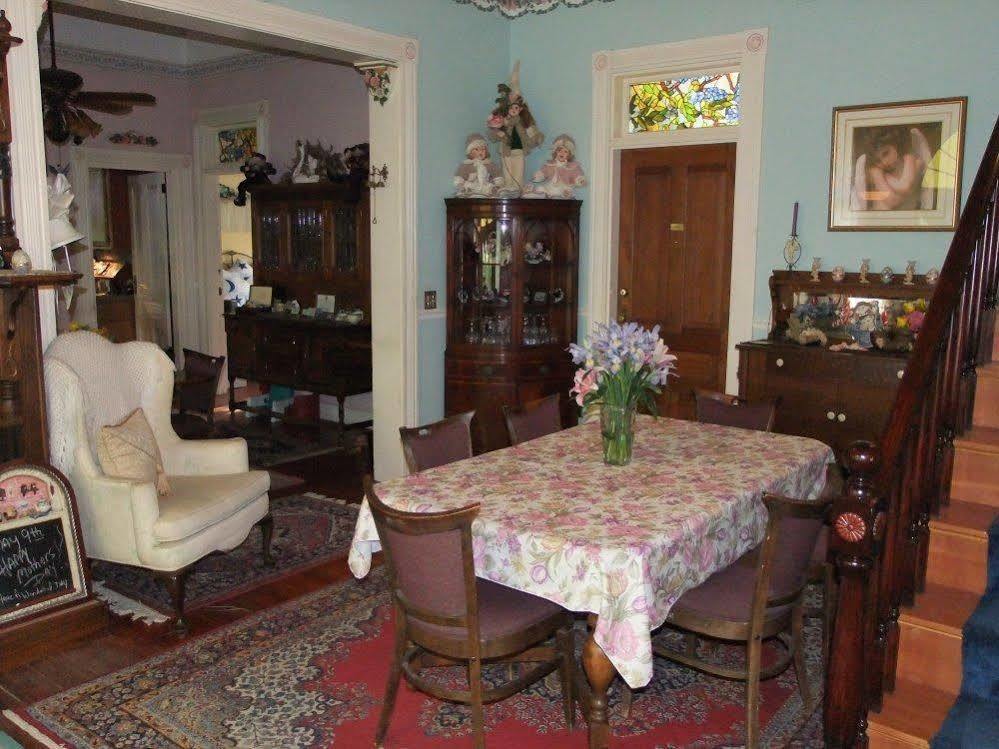 Robin'S Nest Bed & Breakfast San Andreas Buitenkant foto